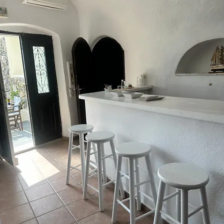 Lava On The Cliff Appartamento