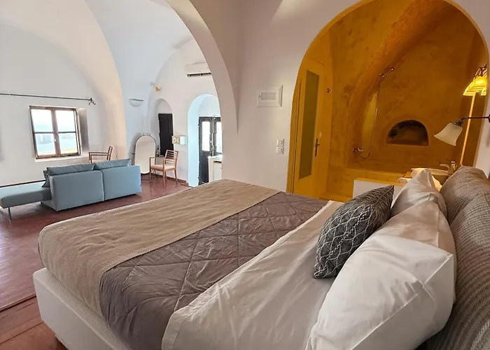 Lava On The Cliff Apartament *