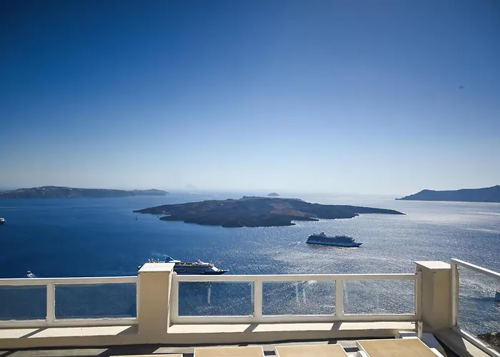 Lava On The Cliff Апартаменты