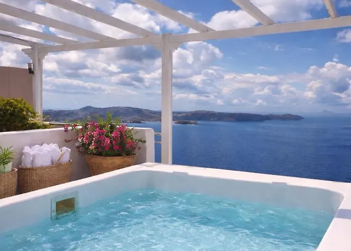 Lava On The Cliff Daire *